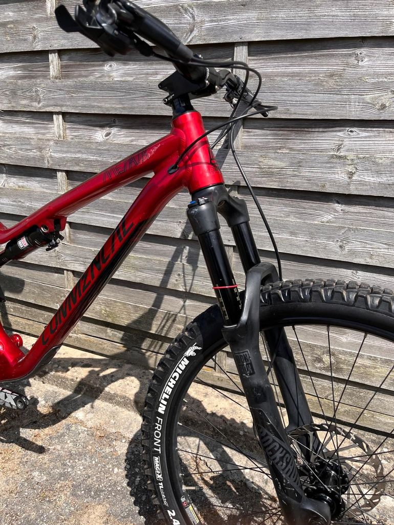 Used Commencal Commencal Meta Tr 2017 2017 Mountainbike, Red, 27.5 (650B) — image 3 of 6