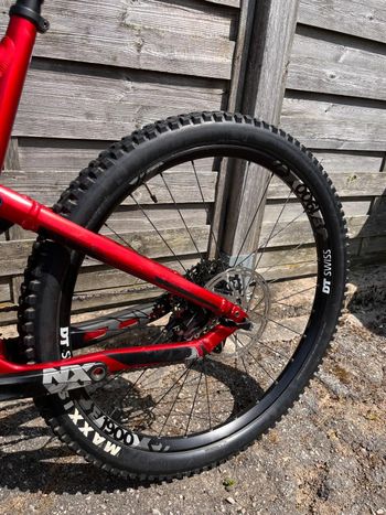 Used Commencal Commencal Meta Tr 2017 2017 Mountainbike, Red, 27.5 (650B) — image 6 of 6