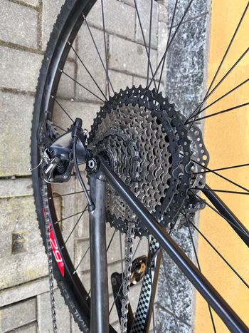 Used Cannondale F-Si Carbon 4 2019 2019 Mountainbike, Negro — image 3 of 7