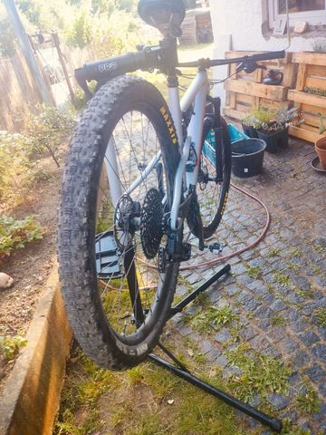 Brugt Santa Cruz BLUR S / Carbon C 2024 2024 Mountainbike — billede 4 af 6