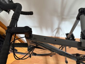 Used Canyon Grizl 6 2024 2024 Road & Gravel — image 3 of 8