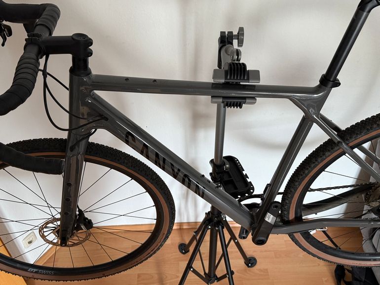 Used Canyon Grizl 6 2024 2024 Road & Gravel — image 1 of 8