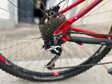 Used MMR Kuma 2023 Mountainbike, Red — image 3 of 7