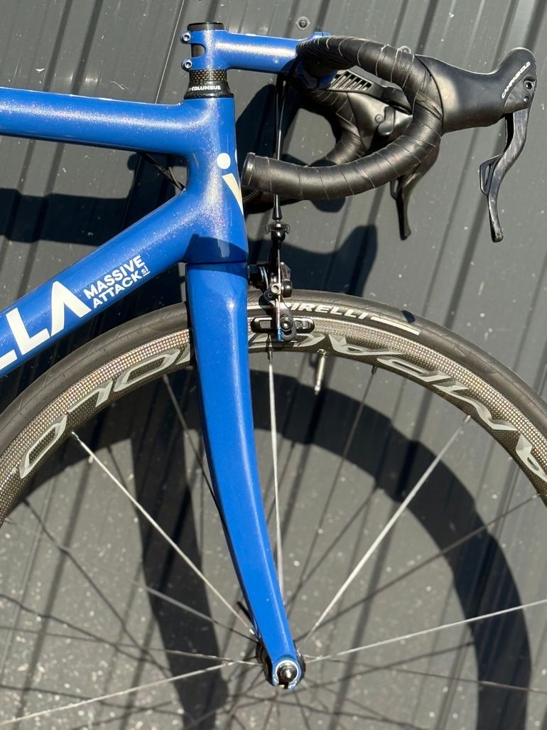 Used Custom WindyMilla Massive Atack SL  Custom Carbon Road Bike 2020 Road & Gravel, Blue — image 5 of 10
