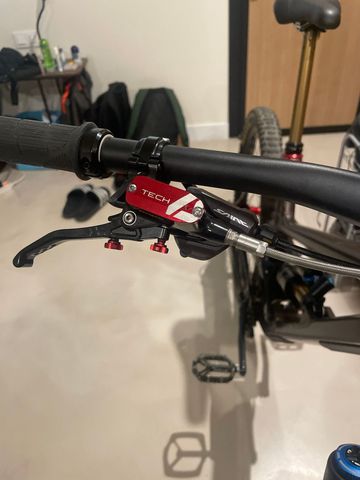 Used Commencal Clash Shimano Saint 2024 Mountainbike, Orange, 27.5 (650B) — image 8 of 8