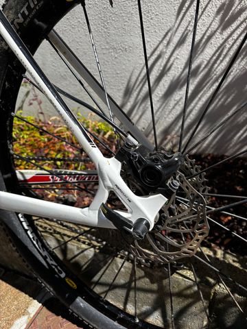 Used Specialized Stumpjumper Comp 29 2012 2012 Mountainbike, White, 29 — image 13 of 14