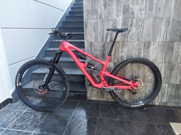 YT Industries Jeffsy CORE 4 29 2024 2024 Mountainbike usato, Rosso — immagine 2 di 9