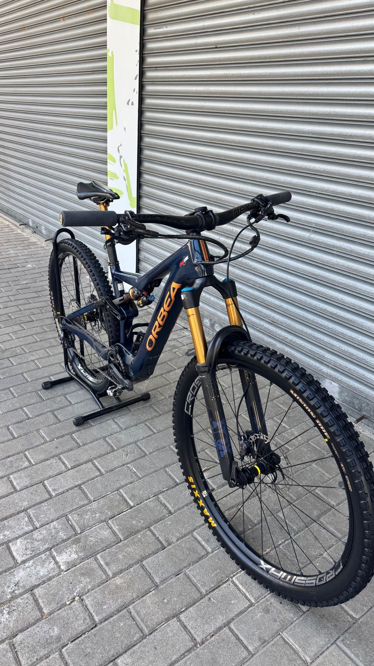 Gebrauchtes Orbea RISE M10 2022 2022 Mountainbike, Blau, 29 — Bild 2 von 3