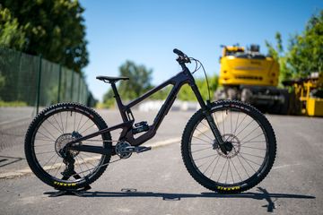 Brugt Santa Cruz NOMAD GX AXS / Carbon C 2025 2025 MTB