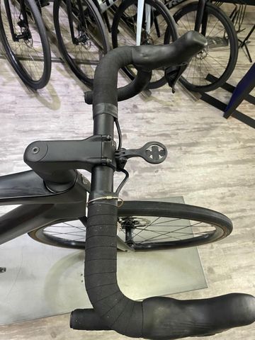 Gebrauchtes Trek Domane Shimano 105 Di2 2024 Road & Gravel, Schwarz — Bild 4 von 11