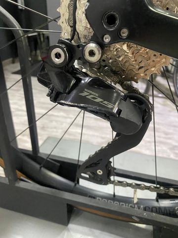 Gebrauchtes Trek Domane Shimano 105 Di2 2024 Road & Gravel, Schwarz — Bild 11 von 11