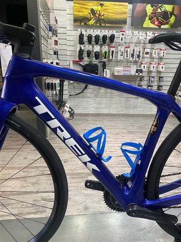 Gebrauchtes Trek Domane Shimano 105 Di2 2024 Road & Gravel, Blau — Bild 10 von 10
