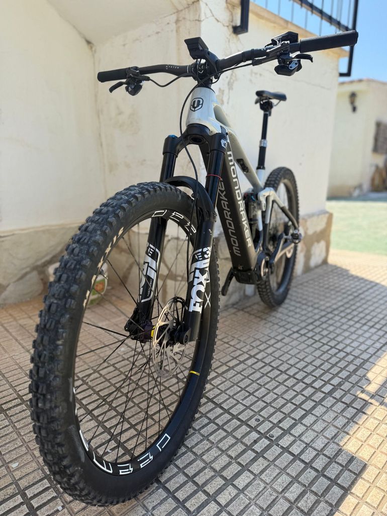 Used Mondraker Crafty SRAM XX1 2022 Mountainbike, Light Gray — image 2 of 8