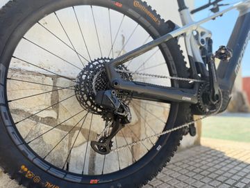 Used Mondraker Crafty SRAM XX1 2022 Mountainbike, Light Gray — image 6 of 8