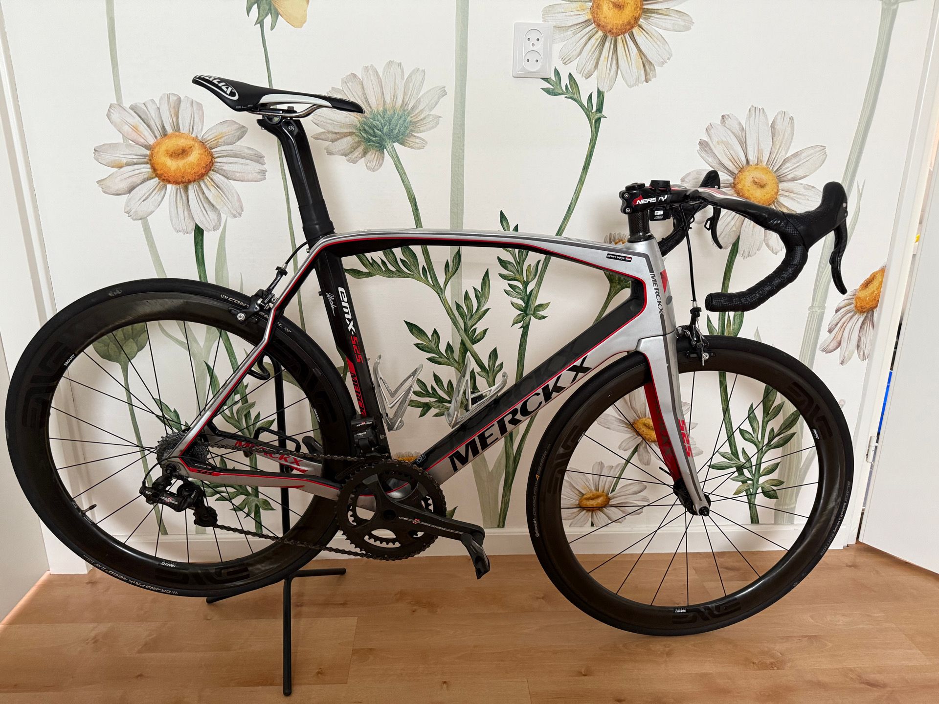 エディメルクス　EMX525 アルテグラ組　サイズM 54 エディメルクス EMX525 アルテグラ組 サイズM 54 EDDY MERCKX