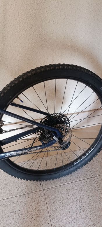 Used GT LT, 29 2022 Mountainbike, Blue — image 6 of 7