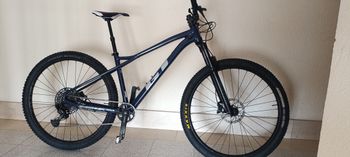 Used GT LT, 29 2022 Mountainbike, Blue — image 1 of 7