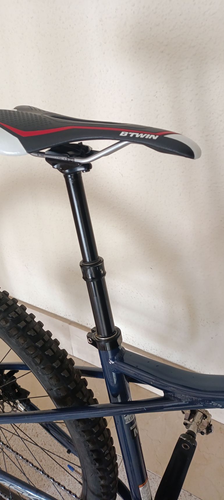 Used GT LT, 29 2022 Mountainbike, Blue — image 3 of 7