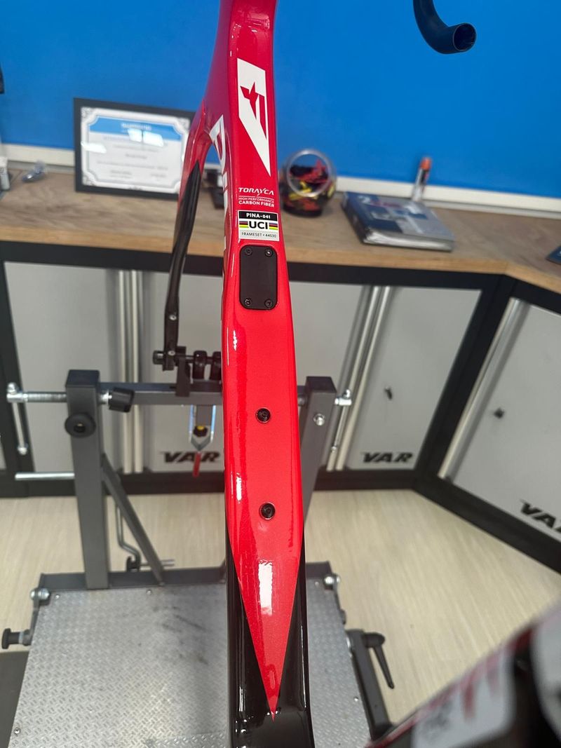 Gebrauchtes Pinarello F 7 TELAIO Frameset 2023 Road & Gravel, Rot — Bild 3 von 13