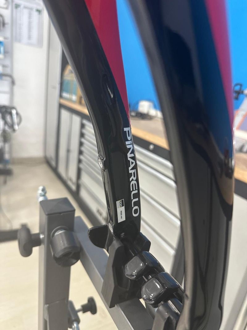 Gebrauchtes Pinarello F 7 TELAIO Frameset 2023 Road & Gravel, Rot — Bild 2 von 13