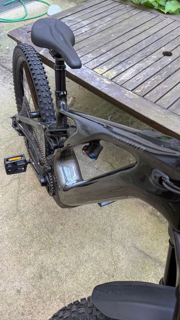 Used Specialized Turbo Levo Expert 2022 2022 Mountainbike, Black, 29, 27.5 — image 6 of 9