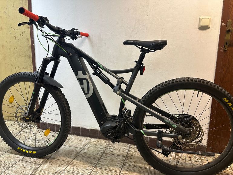Used Husqvarna Husqvarna Mc 6 2018 2018 Mountainbike, Schwarz — image 1 of 15