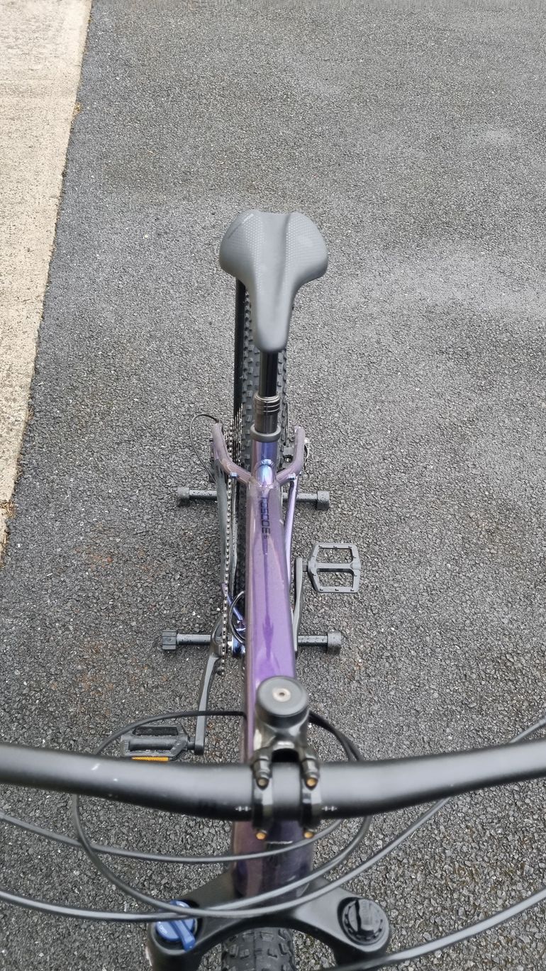 Trek Roscoe 6 2022 Mountainbike usato, Viola — immagine 7 di 9