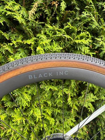 Factor Ostro Shimano Dura Ace Di2 2023 Road & Gravel usato, Bianco — immagine 4 di 11