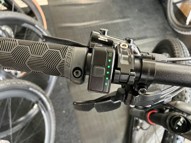 Trek E-Caliber 9.6 2022 2022 Mountainbike d'occasion — image 9 sur 9