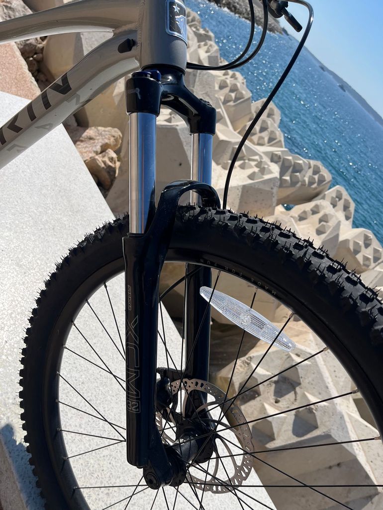 Used Marin San Quentin 1 2021 2021 Mountainbike, Light Gray, 27.5 — image 7 of 8