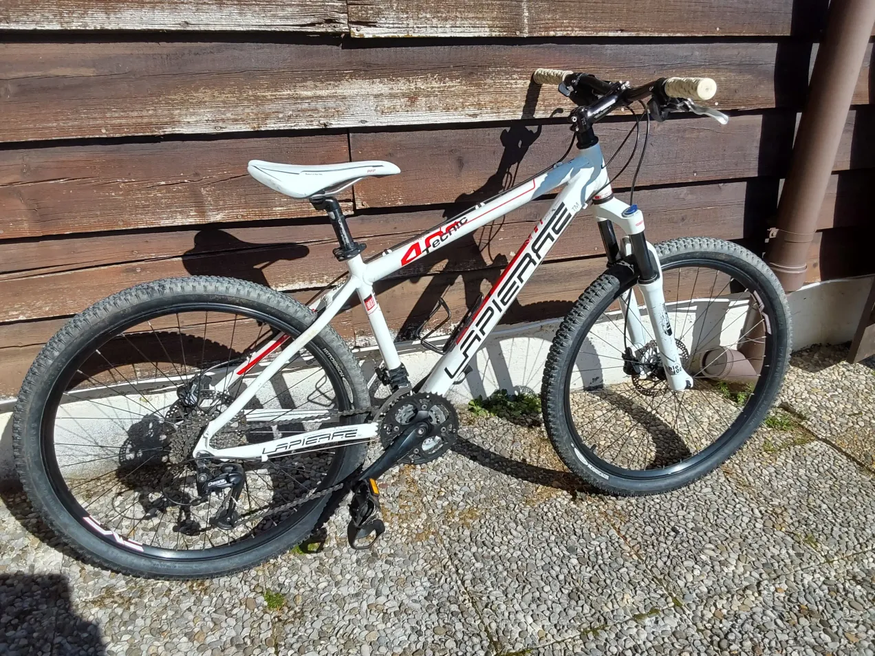 Vtt lapierre best sale tecnic 300