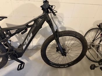 Gebrauchtes KTM MACINA KAPOHO 6971 LTD 2022 2022 Mountainbike, Hellgrau, 29 — Bild 5 von 5