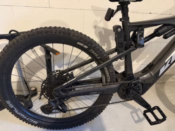 Gebrauchtes KTM MACINA KAPOHO 6971 LTD 2022 2022 Mountainbike, Hellgrau, 29 — Bild 3 von 5