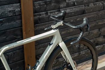 Used Allied Echo Shimano GRX Di2 2024 Road & Gravel, White — image 4 of 6