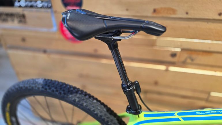 Used Trek Procaliber 9.7 SL 2016 2016 Mountainbike, Green, 27.5, 29 — image 4 of 10