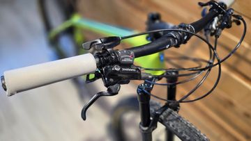 Used Trek Procaliber 9.7 SL 2016 2016 Mountainbike, Green, 27.5, 29 — image 5 of 10