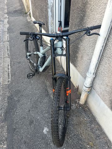 Gebrauchtes CUBE TWO15 HPC SLX 29 2024 2024 Mountainbike, Hellgrau, 29 — Bild 2 von 8