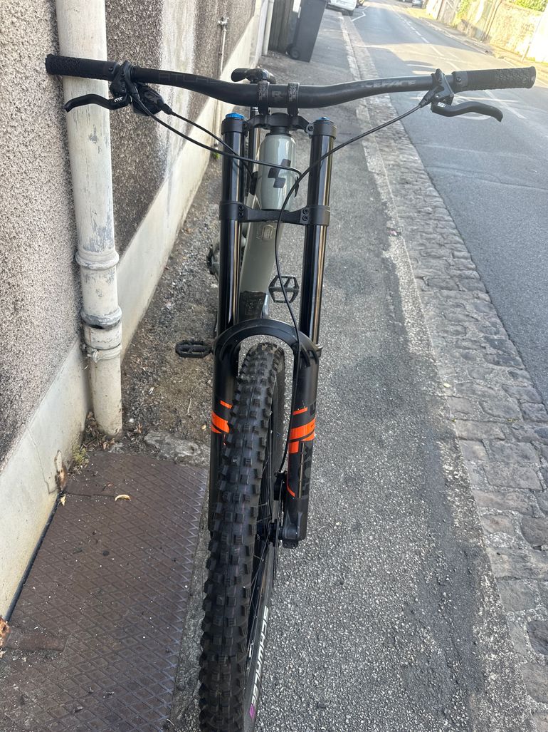 Gebrauchtes CUBE TWO15 HPC SLX 29 2024 2024 Mountainbike, Hellgrau, 29 — Bild 6 von 8
