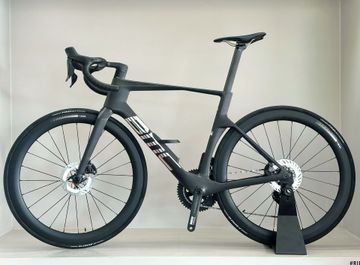 Gebrauchtes BMC Teammachine R 01 2025 Road & Gravel, Schwarz — Bild 2 von 22