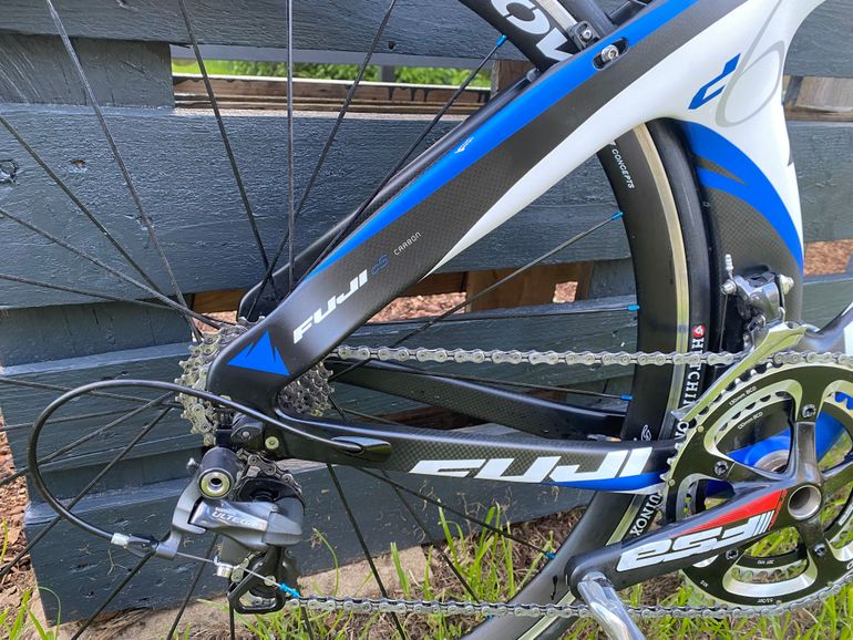 Used Fuji D-6 1.3 2013 2013 Road & Gravel, White — image 2 of 6