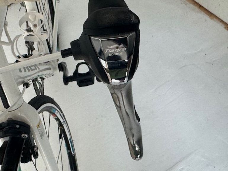 Used Trek Lexa SL Compact 2015 2015 Road & Gravel, White — image 6 of 8