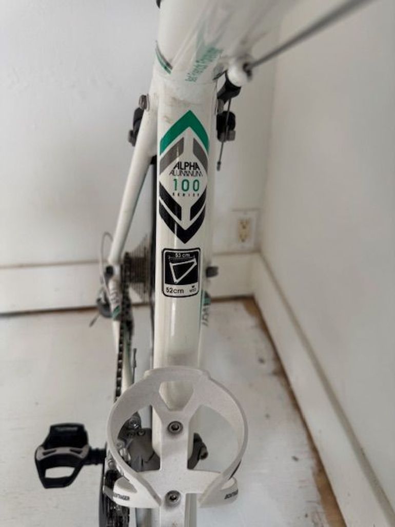 Used Trek Lexa SL Compact 2015 2015 Road & Gravel, White — image 5 of 8