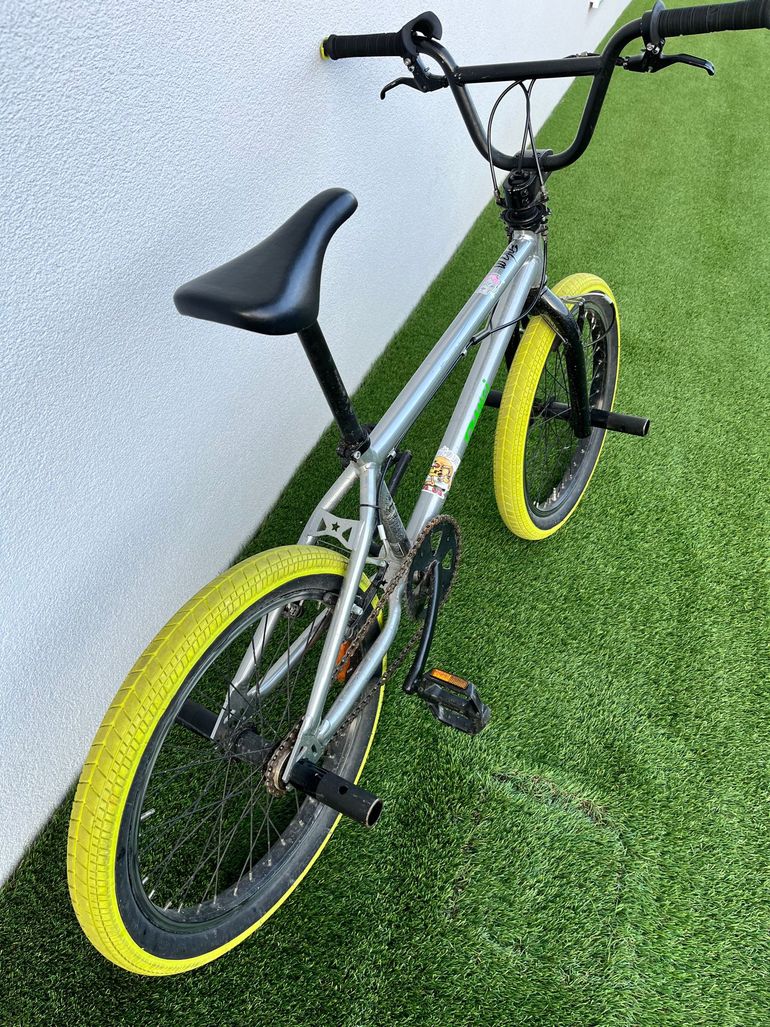 DECATHLON Bmx Wipe 20” 2021