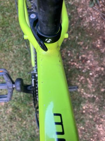 Used Trek Marlin 5 2020 2020 Mountainbike, Green, 27.5, 29 — image 4 of 7
