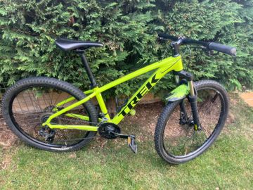 Used Trek Marlin 5 2020 2020 Mountainbike, Green, 27.5, 29 — image 2 of 7