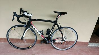 Used Pinarello Dogma 65.1 2018 2018 Road & Gravel, Black — image 2 of 3