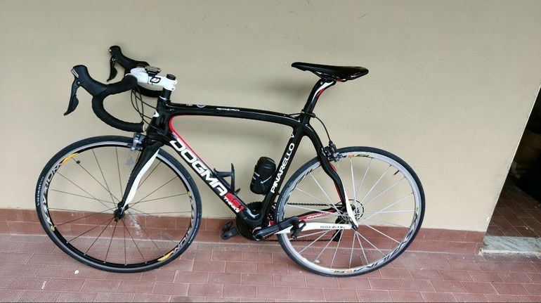 Used Pinarello Dogma 65.1 2018 2018 Road & Gravel, Black — image 2 of 3