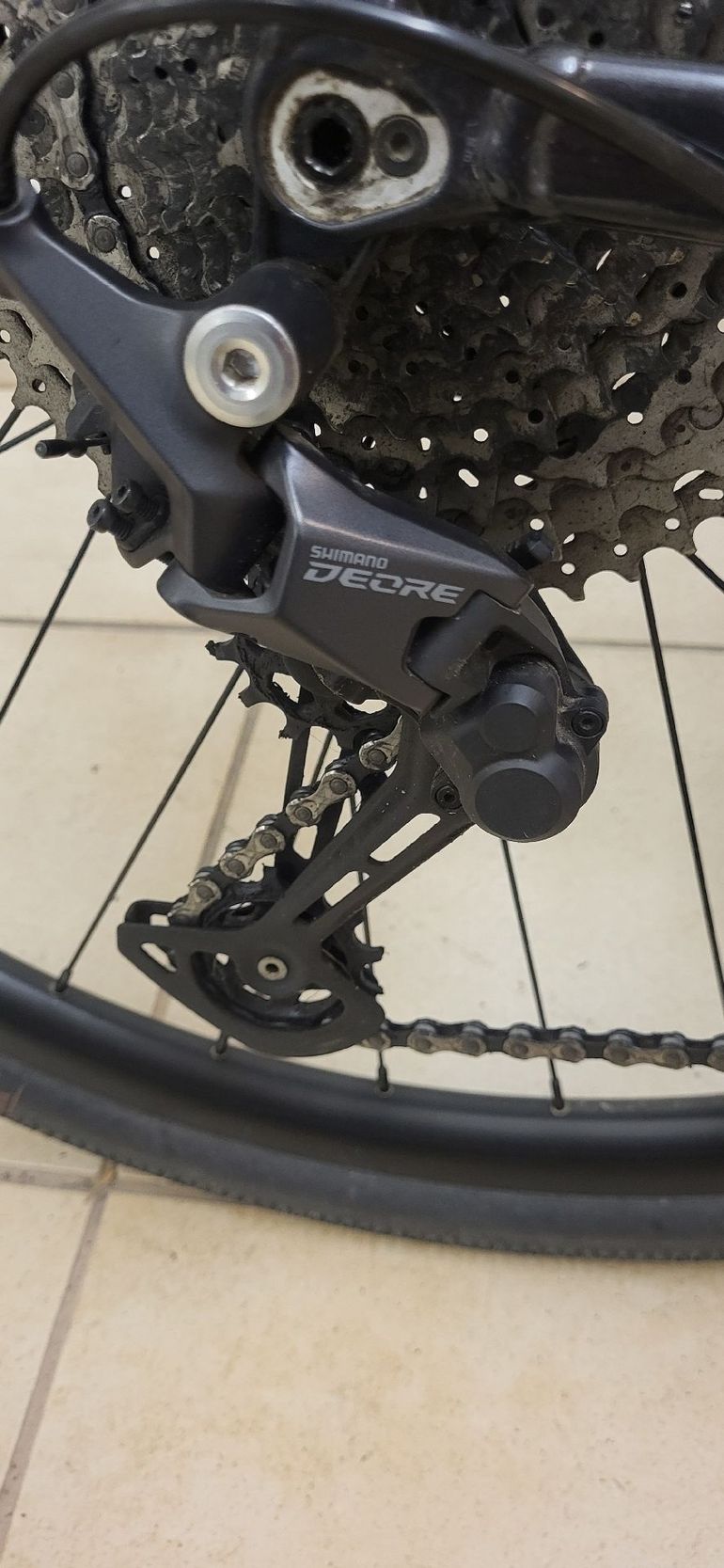 Used Canyon Roadlite ON Fly 5 2024 Road & Gravel — image 3 of 4