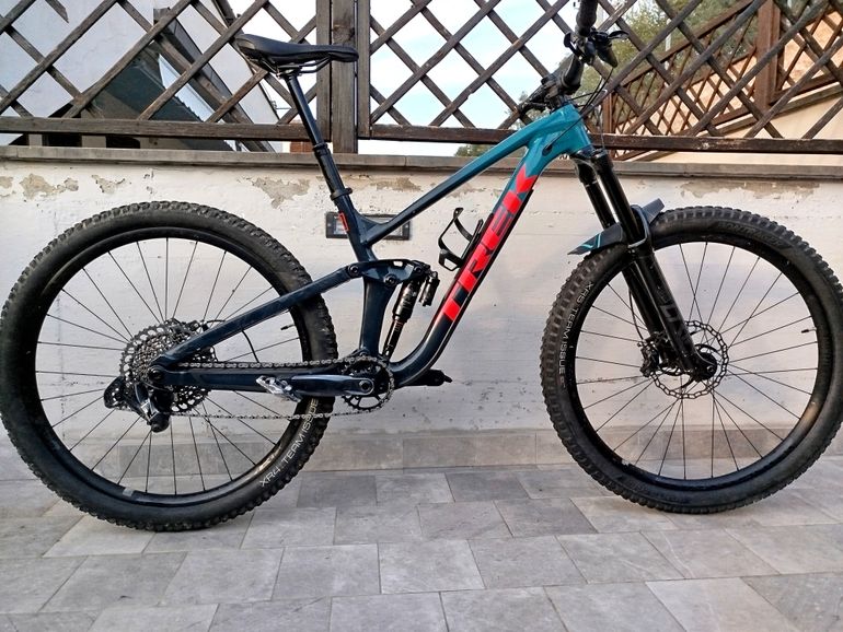 Trek Slash Gen 2022 2022