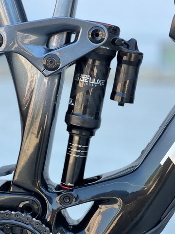 Brugt Trek Fuel EXe 9.7 2023 2023 Mountainbike — billede 6 af 8